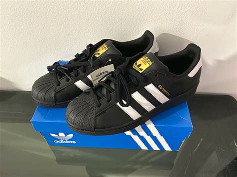 adidas superstar black men's.